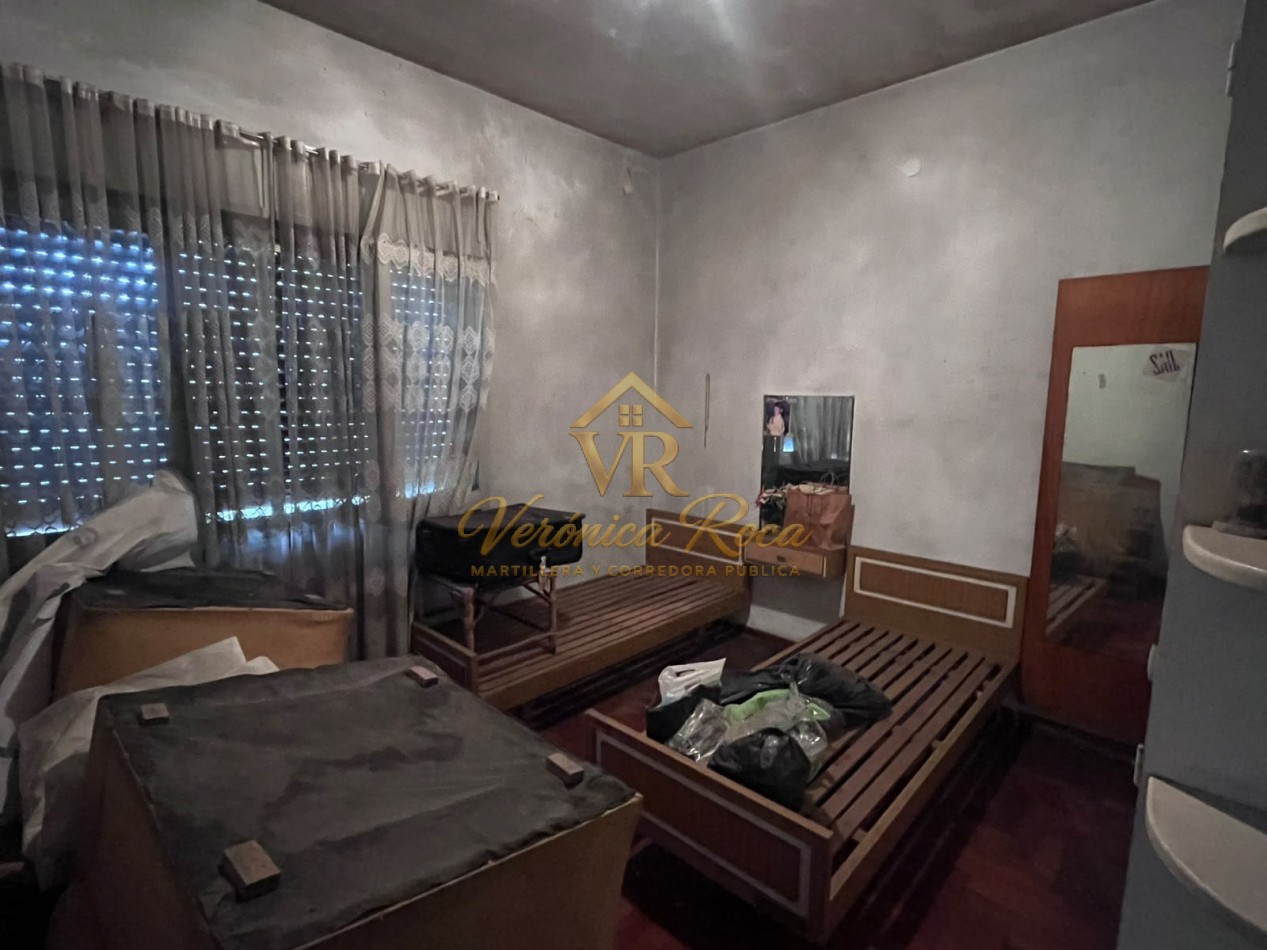 CASA DE 4 AMBIENTES EN VENTA - ALDO BONZI 