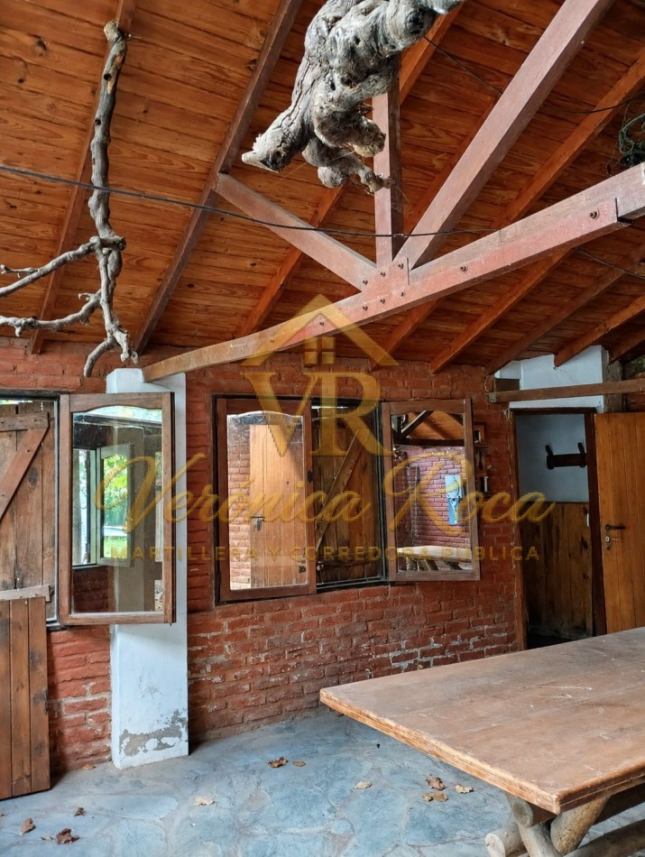Casa en venta con Piscina y quincho El Trebol, La Union