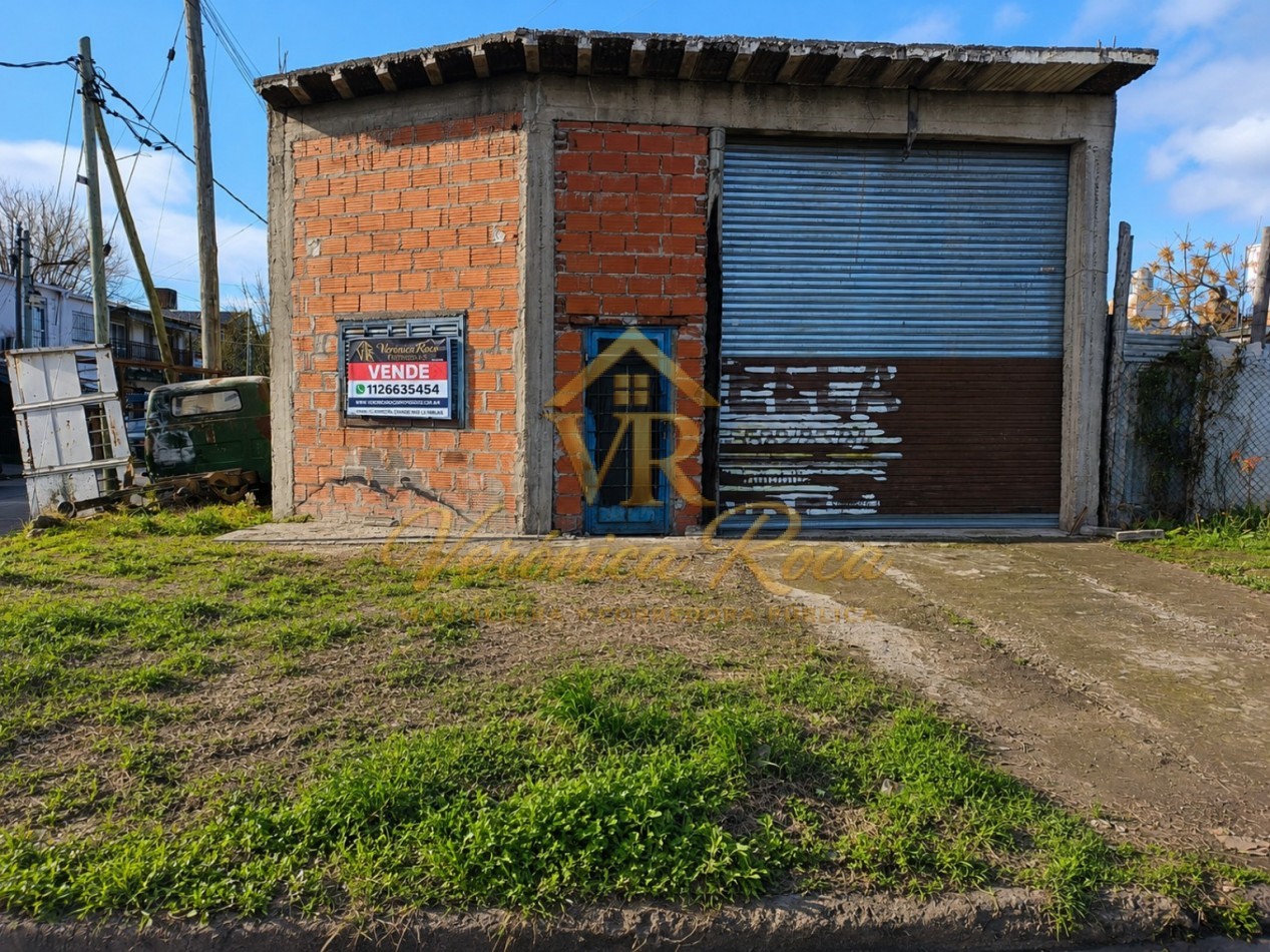 GALPON EN VENTA BARRIO QUERANDI, CIUDAD EVITA