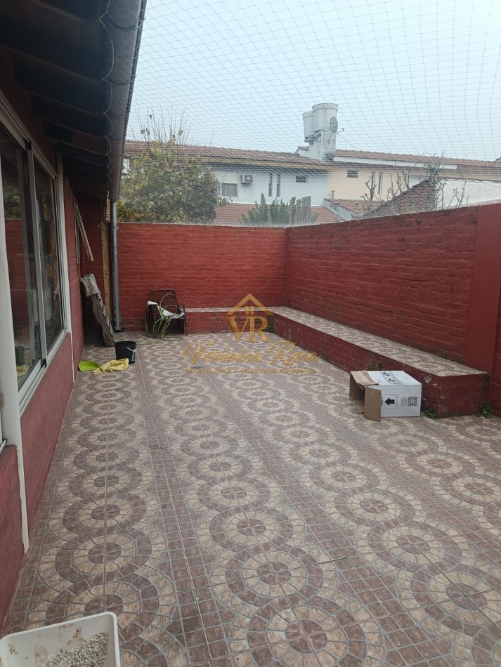 Casa 4 ambientes en venta - Barrio Democracia, Ciudad Evita.