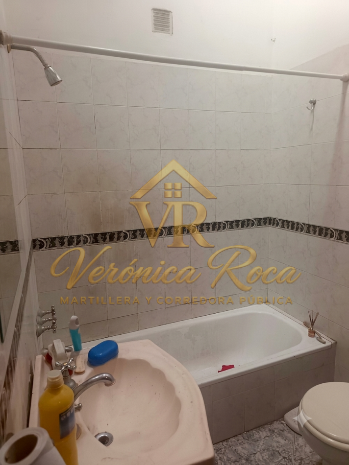 CASA EN VENTA - EL CURRO, CIUDAD EVITA