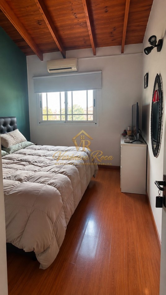 Casa 4 ambientes en venta - Barrio Democracia, Ciudad Evita.