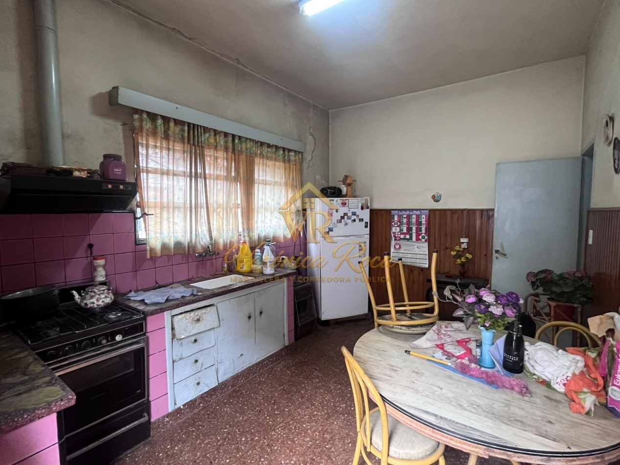 CASA DE 4 AMBIENTES EN VENTA - ALDO BONZI 